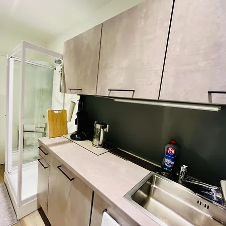 Ladenlokal - Gemuetlichkeit Einkaufen Apartment *