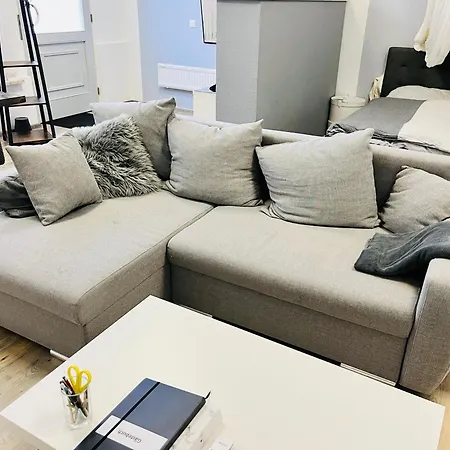 Apartment Ladenlokal - Gemuetlichkeit Einkaufen *