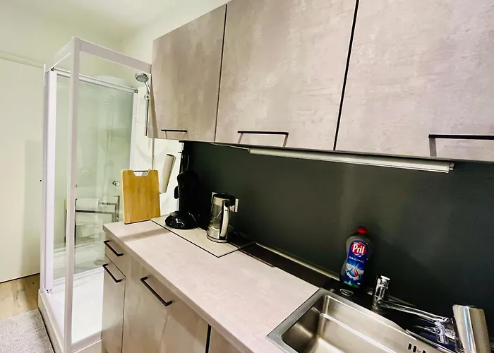 Ladenlokal - Gemuetlichkeit Einkaufen Appartement *