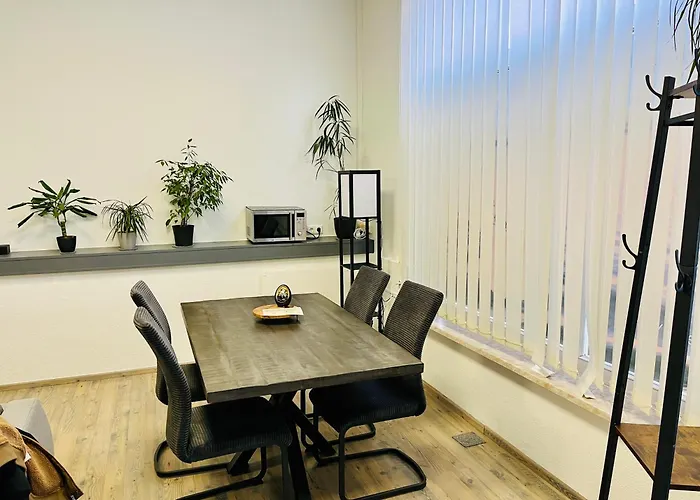 Appartement Ladenlokal - Gemuetlichkeit Einkaufen *